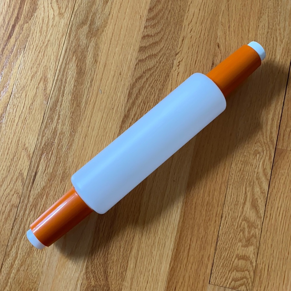 Vintage Tupperware Fill and Chill Rolling Pin